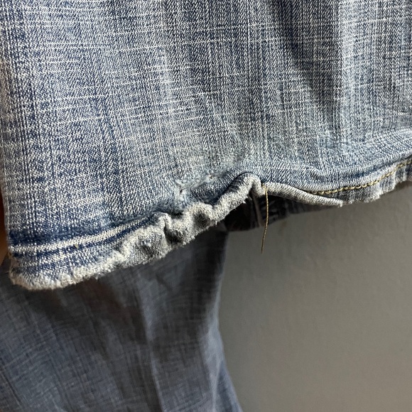 Hydraulic Super Low Metro Light Wash Distressed Jeans - Picture 7 of 12